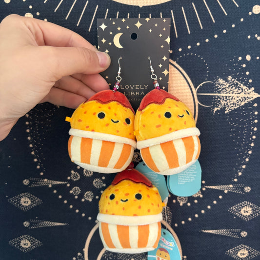 Nestor the Chicken Nuggy w BBQ Sauce Squish Gift Set